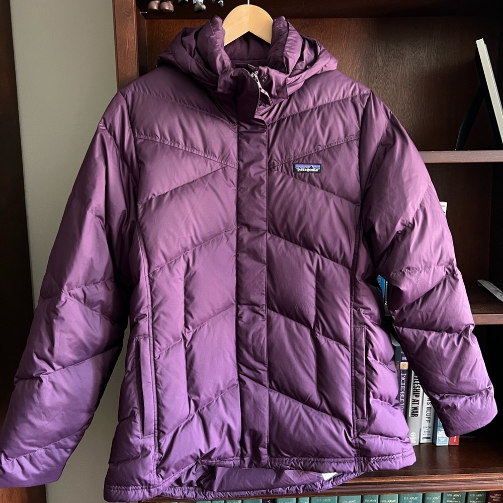 Patagonia Women's Plum Puffer Jacket